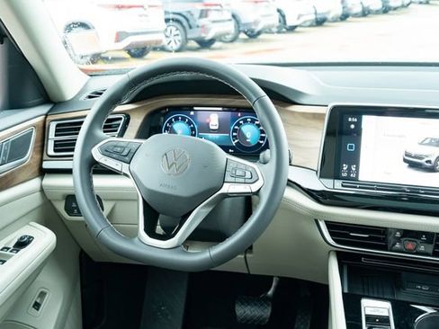 New 2026 Volkswagen Atlas SE FWD image 33