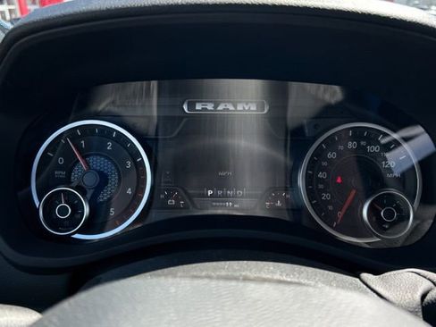 New 2026 RAM 2500 Big Horn AWD/4WD image 38