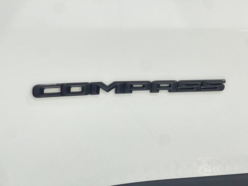 Used 2019 Jeep Compass Sport AWD/4WD image 37