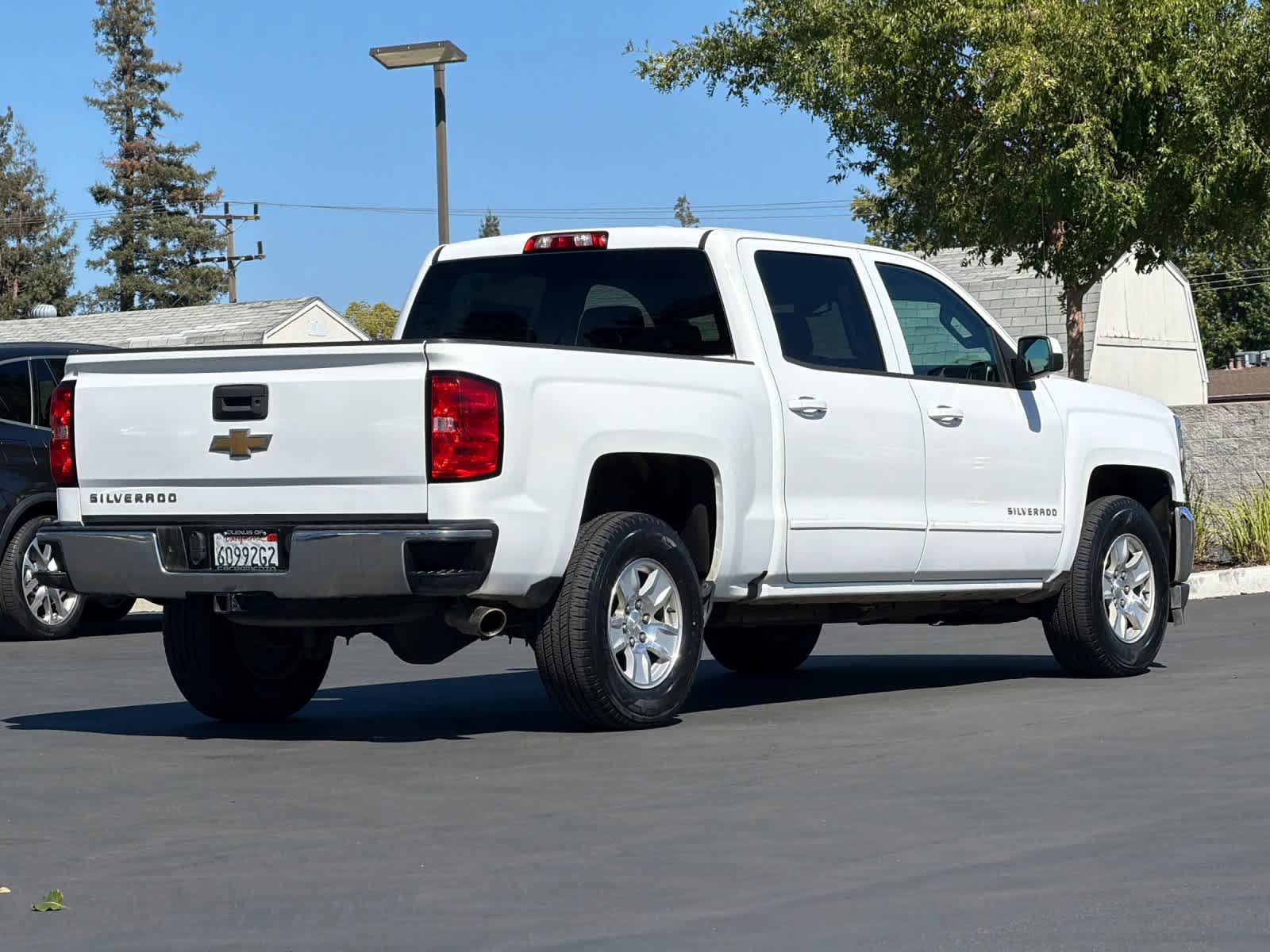 Used 2017 Chevrolet Silverado 1500 LT w/ All Star Edition RWD image 2