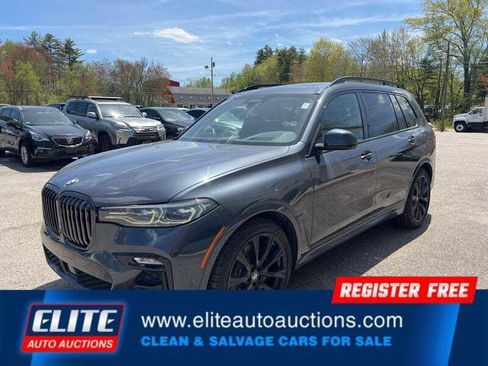 Used 2022 BMW X7 M50i w/ Dynamic Handling Package AWD/4WD image 4