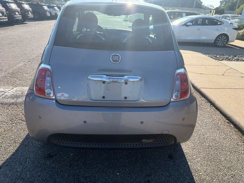 Used 2015 FIAT 500 e FWD image 8