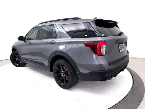 Used 2021 Ford Explorer ST w/ ST Street Pack AWD/4WD image 2