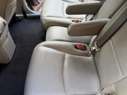 Used 2012 Toyota Highlander SE image 22