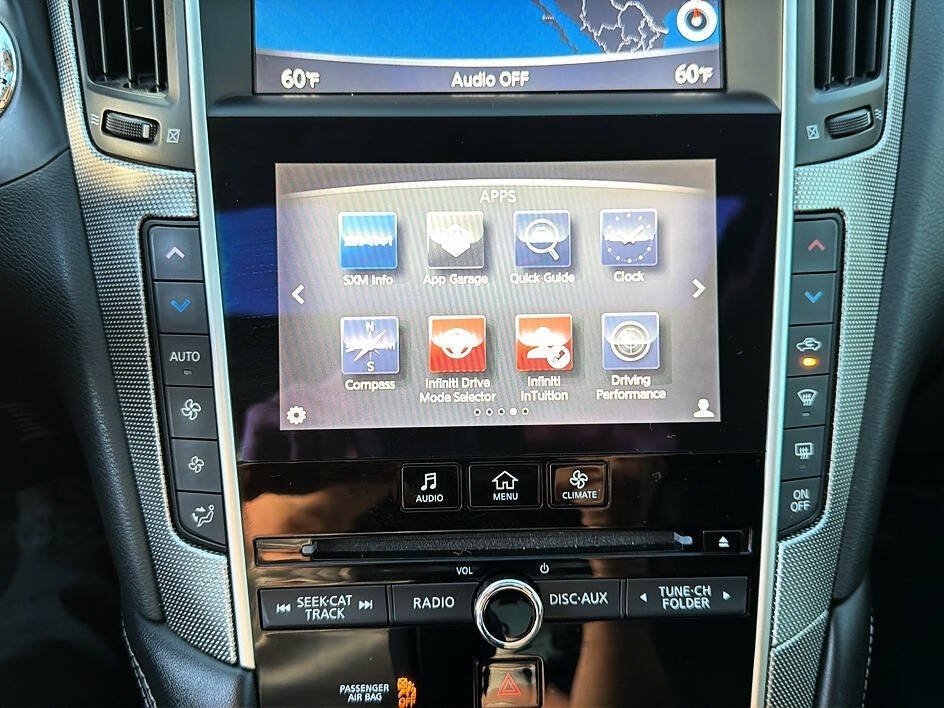 Used 2017 INFINITI Q50 Signature Edition w/ Cargo Package (L95) RWD image 12