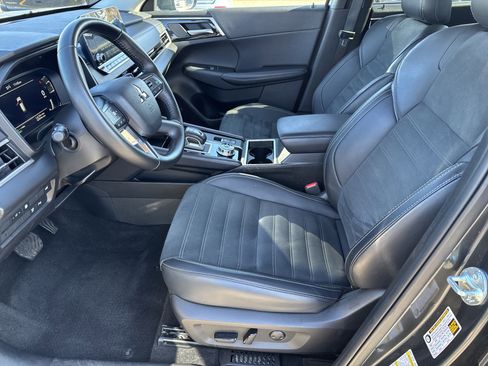 Used 2024 Mitsubishi Outlander SE image 5