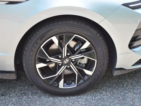 Used 2025 Hyundai Sonata SEL FWD image 10