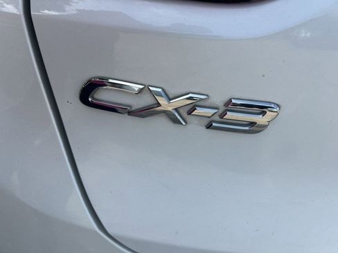 Used 2019 MAZDA CX-3 Sport FWD image 6