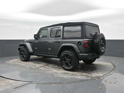 Used 2021 Jeep Wrangler Unlimited Willys image 2