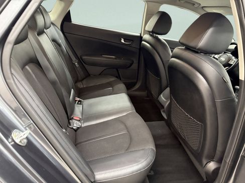 Used 2020 Kia Optima S image 21