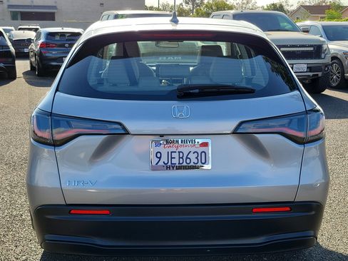 Used 2024 Honda HR-V LX image 4