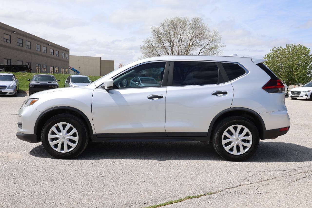 Used 2018 Nissan Rogue S AWD/4WD image 8