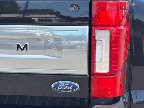 Used 2020 Ford F350 Platinum AWD/4WD image 29