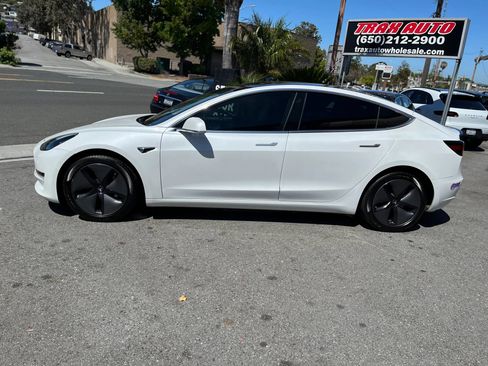 Used 2019 Tesla Model 3 Long Range AWD/4WD image 8