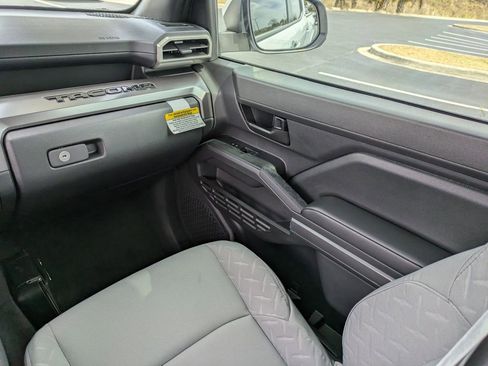 New 2026 Toyota Tacoma SR5 image 17