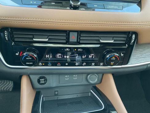 New 2026 Nissan Rogue Platinum w/ Tech Package image 15