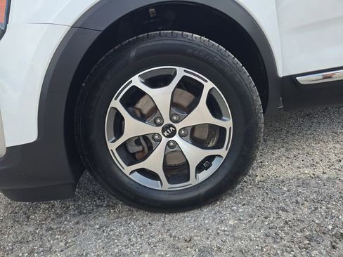 Used 2020 Kia Telluride EX w/ Towing Package FWD image 30