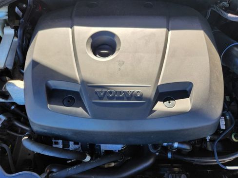 Used 2018 Volvo S60 T5 Dynamic w/ Protection Package image 21