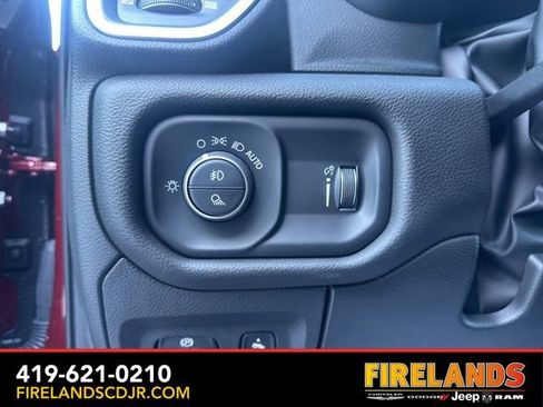 Used 2025 RAM 1500 Big Horn image 18