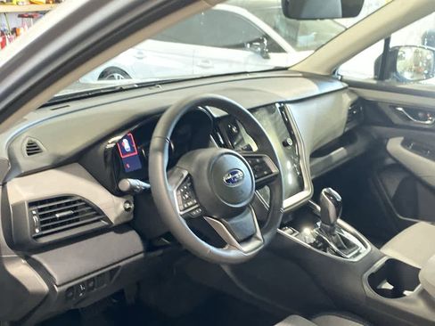 Certified 2025 Subaru Outback Premium AWD/4WD image 2
