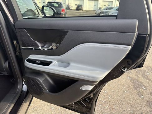 Certified 2022 Lincoln Corsair AWD w/ Equipment Group 101A image 16