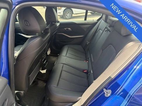 Used 2023 BMW 330i Sedan w/ M Sport Package RWD image 12