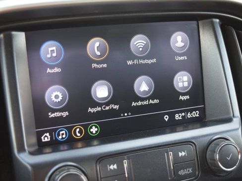 Used 2020 Chevrolet Colorado LT RWD image 34