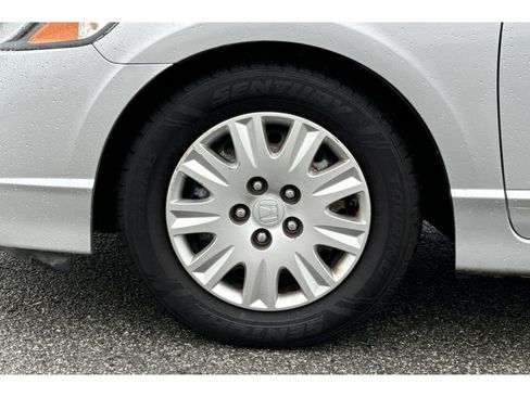 Used 2010 Honda Civic DX-VP image 29