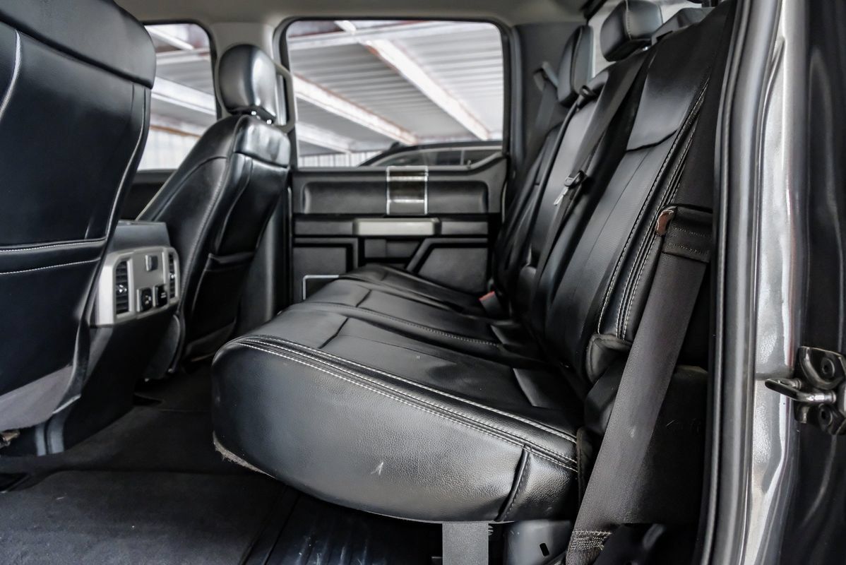 Used 2020 Ford F350 Lariat w/ Chrome Package AWD/4WD image 37
