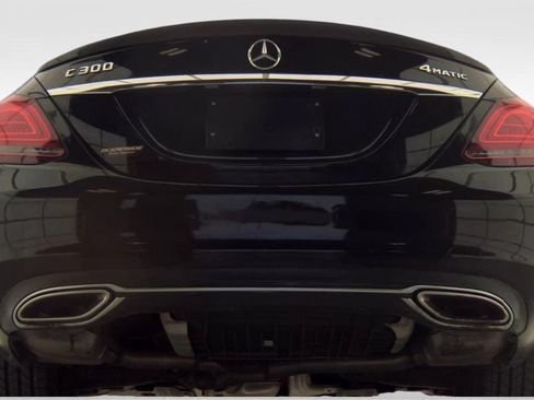 Used 2019 Mercedes-Benz C 300 4MATIC Sedan w/ Multimedia Package image 6