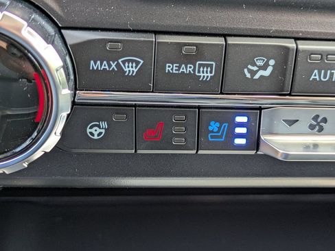 New 2026 Ford F250 Lariat w/ Black Appearance Package AWD/4WD image 35
