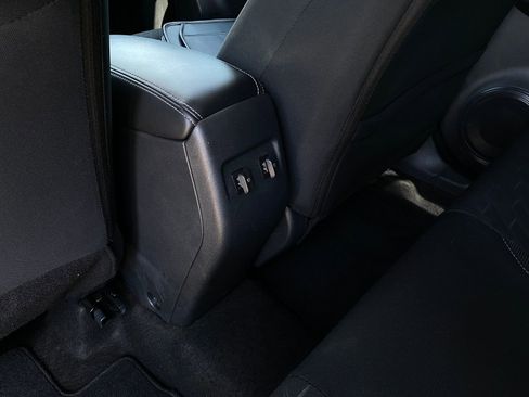 Used 2024 Nissan Kicks SV FWD image 26