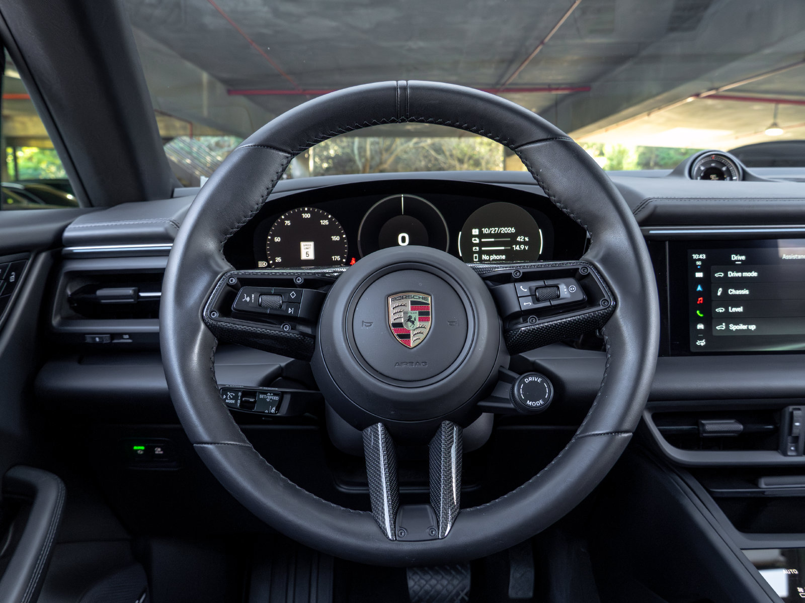 Certified 2025 Porsche Macan 4 Electric AWD/4WD image 28