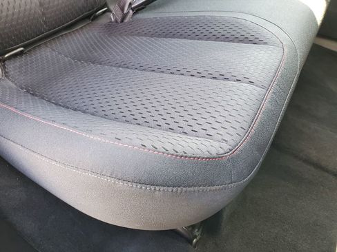 Used 2015 Chevrolet Equinox LS image 31