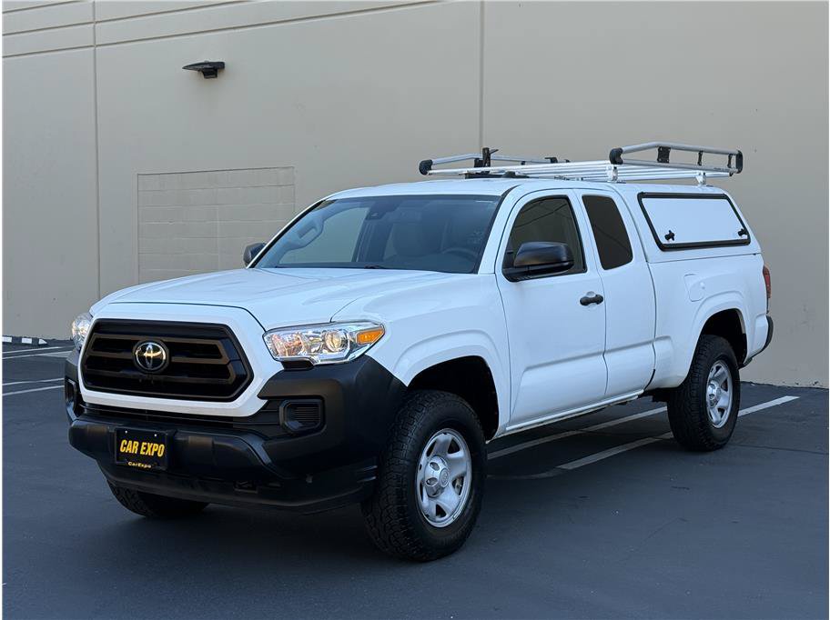 Used 2022 Toyota Tacoma SR RWD image 1