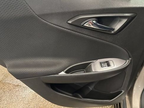 Used 2023 Chevrolet Malibu LT FWD image 21