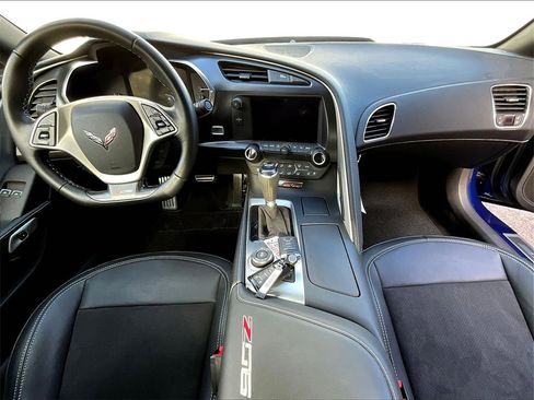 Used 2016 Chevrolet Corvette Z06 w/ 2LZ Preferred Equipment Group image 18