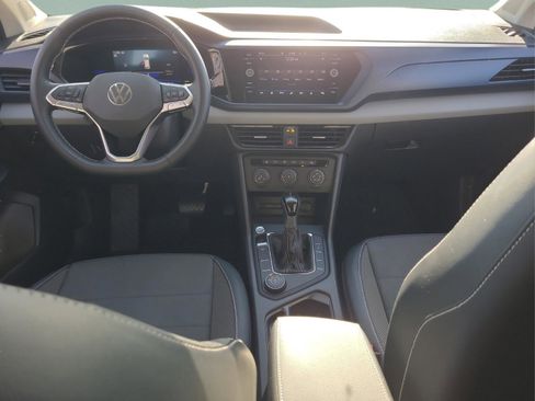 Used 2022 Volkswagen Taos SE image 12
