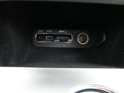Used 2015 Jeep Grand Cherokee Limited RWD image 11