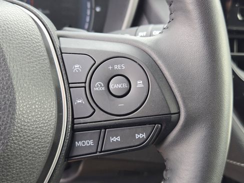 Used 2024 Toyota Corolla XSE FWD image 24