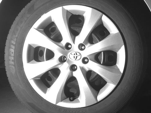 Used 2025 Toyota Corolla LE FWD image 15