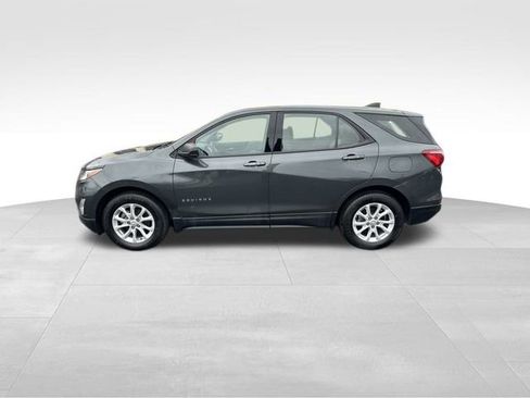 Used 2018 Chevrolet Equinox LS w/ LPO, Floor Liner Package image 13