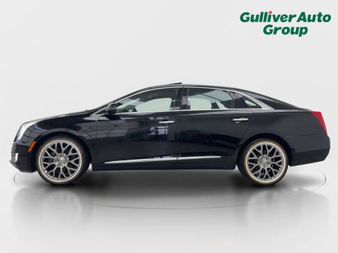 Used 2013 Cadillac XTS Premium FWD image 3