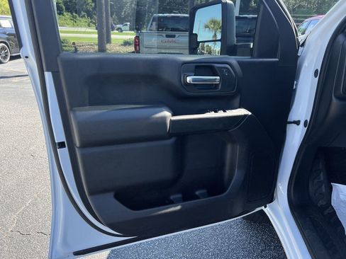 Used 2025 GMC Sierra 2500 Pro AWD/4WD image 14