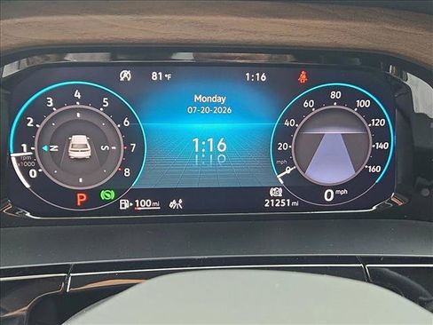 Used 2024 Volkswagen Atlas SE FWD image 7