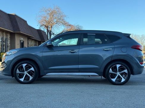 Used 2018 Hyundai Tucson Limited w/ Ultimate Package 02 FWD image 2