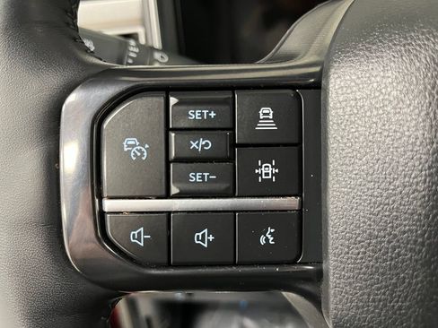 Used 2025 Ford F350 Platinum AWD/4WD image 30