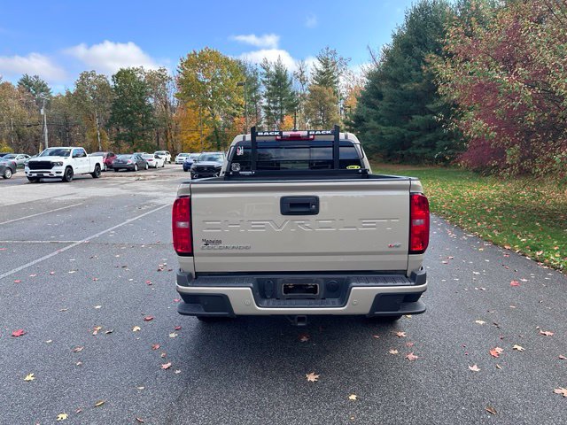 Used 2022 Chevrolet Colorado Z71 AWD/4WD image 4