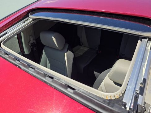 Used 2024 Honda CR-V EX image 4