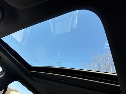 Certified 2022 Jeep Grand Cherokee Laredo X image 5